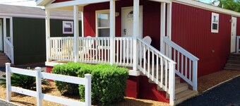Eagle Ford Village Suites Dilley
