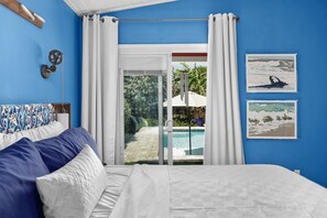 3 bedrooms, desk, WiFi, bed sheets - PrivateTropical Oasis in Jax Beach (Jacksonville Beach)