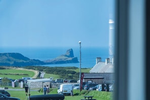 Interior - Channel View – 3 Bedroom House - Rhossili Bay (Swansea)