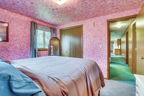 3 chambres, fer et planche à repasser, accès Internet, draps fournis