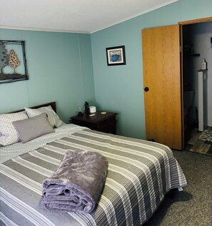 3 bedrooms, free WiFi, bed sheets