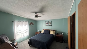 3 bedrooms, free WiFi, bed sheets