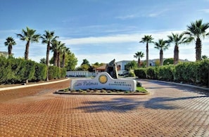 Property grounds - 2 Bed, 1 Bath Las Palmas Condo (St. George)