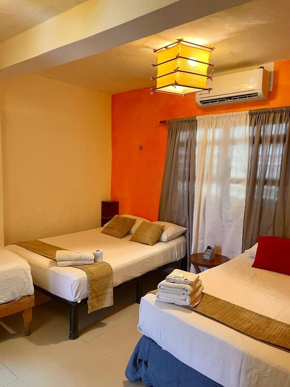 1 chambre, accès au Wi-Fi (inclus), literie fournie