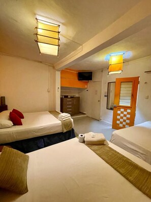 1 chambre, accès au Wi-Fi (inclus), literie fournie