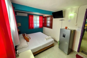 1 bedroom, desk, iron/ironing board, free WiFi