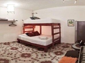 1 bedroom, free WiFi, bed sheets
