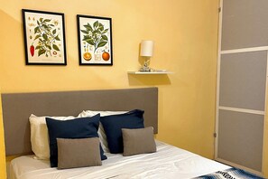 1 bedroom, iron/ironing board, free WiFi, bed sheets - Private studio for 3 guests. A/C, Wi-Fi, TV, equipped kitchen. Steps from the beach. (Centro Isla Mujeres)