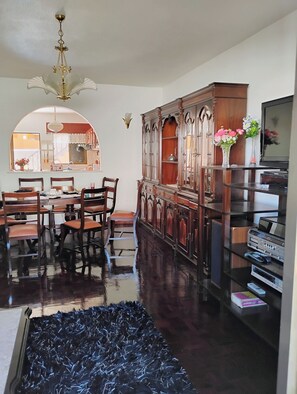 Interior - Feel welcome on Madeira island; 2 rooms available (Porto Moniz)