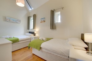 2 bedrooms, iron/ironing board, free WiFi, bed sheets - 2 Bed in Totnes (oc-bcteig) (Broadhempston)