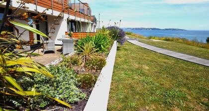 2 Bed in Brixham (oc-bh056)