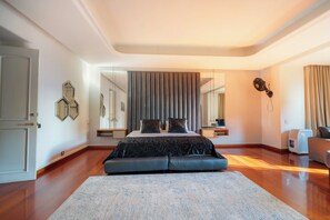 7 Schlafzimmer, Bügeleisen/Bügelbrett, WLAN, Bettwäsche