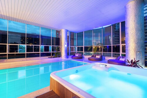 Stunning 9-BR PH with Spa, Concierge, Breakfast & WiFi in Medellín