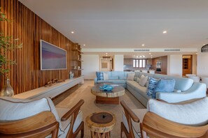 Smart TV - Beautiful 4-bedroom condo in luxurious Punta Mita Resort with private pool! (Punta de Mita)