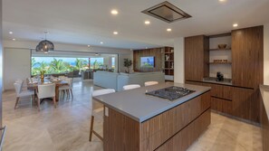 Interior - Beautiful 4-bedroom condo in luxurious Punta Mita Resort with private pool! (Punta de Mita)