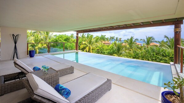 Outdoor pool, a heated pool - Beautiful 4-bedroom condo in luxurious Punta Mita Resort with private pool! (Punta de Mita)