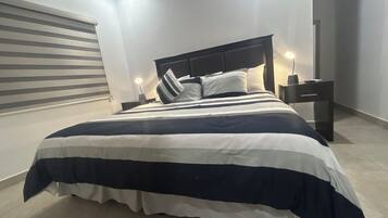 1 bedroom, iron/ironing board, travel cot, free WiFi