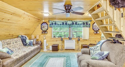 Carrollton Cabin w/ Patio & Fire Pit!