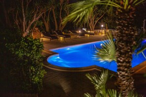 Front of property – evening/night - Falco In Pietra  (Palma di Montechiaro)