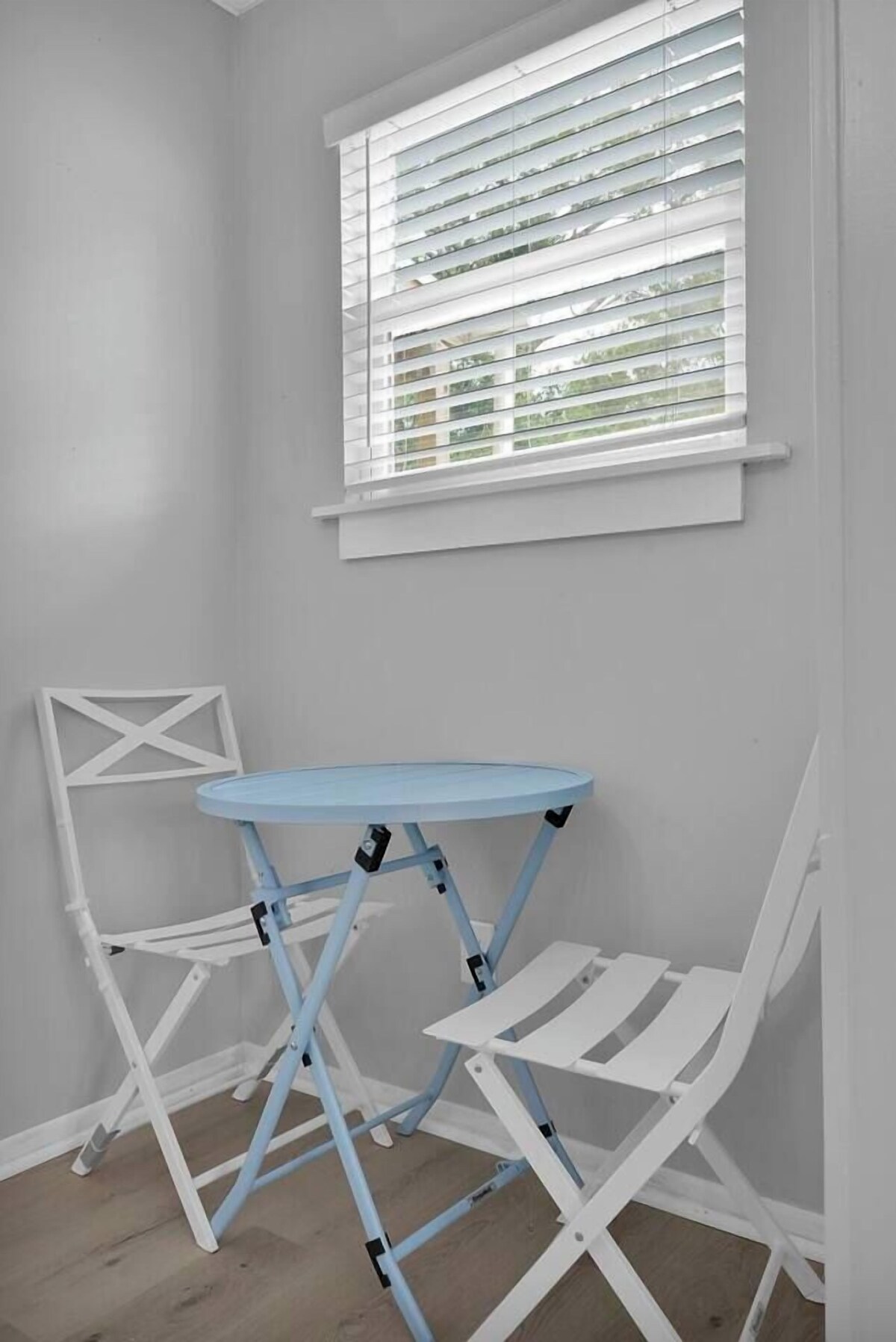 Photo 35 of Amazing Location! Balcony Bikes Free Parking Dntwn