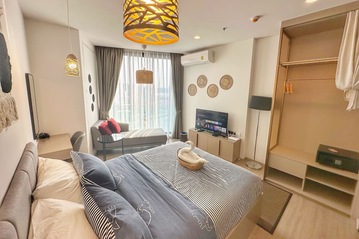 Deluxe Studio Suite, Bay View