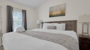 2 chambres, accès au Wi-Fi (inclus), literie fournie