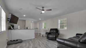 Uklassifisert bilde, 2 av 19, knapp