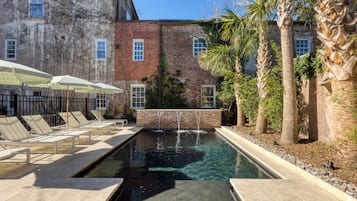 Udendørs pool