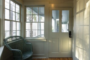 Classic Single Room | Individually decorated, individually furnished, iron/ironing board - The Nicholas (Charleston)