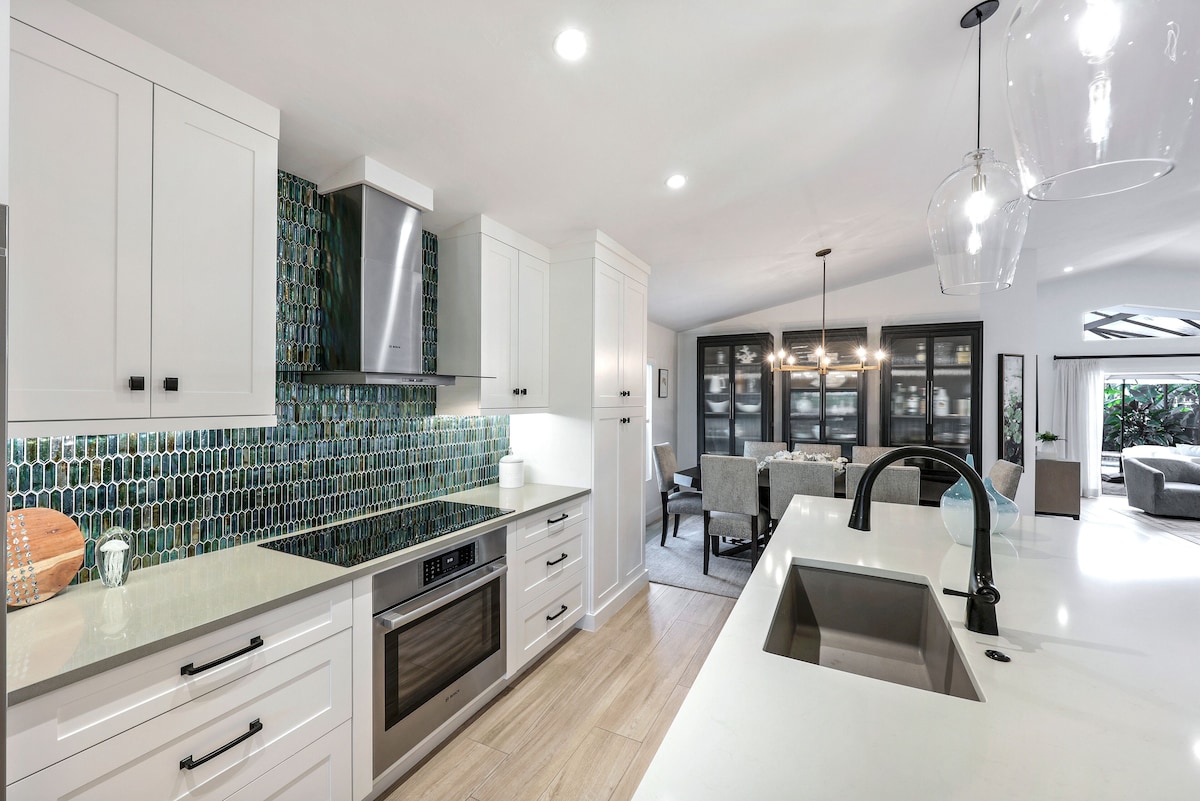 Photo 6 of 10% Off Weekly Naples Lux Home Private Heated POOL + Spa, Near Vanderbilt Beach