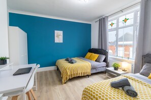 2 bedrooms, iron/ironing board, free WiFi, bed sheets