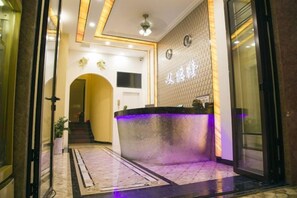 Unclassified image, 2 of 20, button - Yidelong Hotel (Sanya)