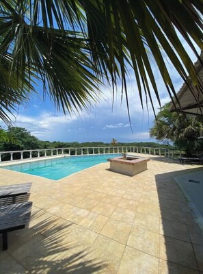 Pool - Ocean View 1 Bedroom Villa
 (Provincia de Guanacaste, Cuanjiniquil,)