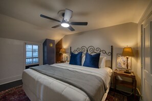 3 chambres, bureau, fer et planche à repasser, Wi-Fi gratuit