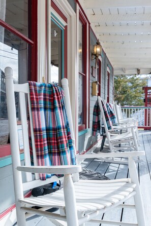 Terrace/patio - Downtwn Crystal Terrace Piedmont (Eureka Springs)