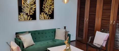 スマートテレビ、書庫