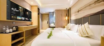 Taihe Kaida Business Hotel (Taihe People's Hospital)