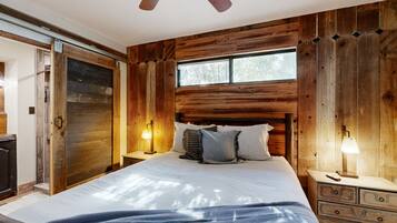 4 bedrooms, internet, bed sheets