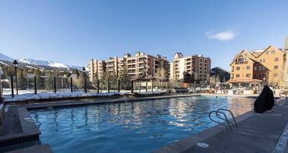 Marriott Ski & Summer Luxury Studio Villa w/ Slope View Full Kitchen Sleep 4