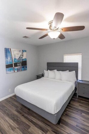 3 Schlafzimmer, Bügeleisen/Bügelbrett, WLAN, Bettwäsche
