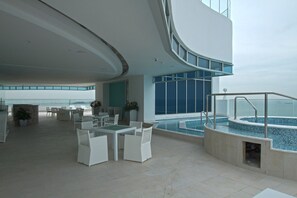Rooftop terrace - 06E Floor to Ceiling Oceanview Resort  (Veracruz)