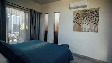 1 bedroom, iron/ironing board, free WiFi, bed sheets