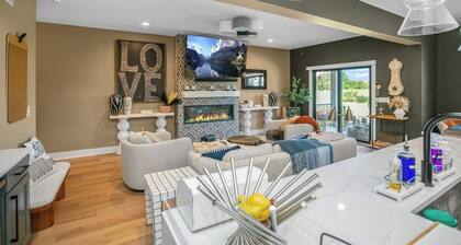 Notre Grande Dame - Spacious NEW 4-bedroom within walking distance to ND