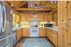 Dishwasher, electric kettle, blender, coffee grinder