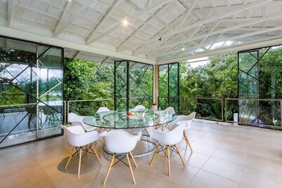 Casa Paraíso, Valle de Bravo.