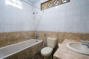 Room - Urbanview Hotel Ananda Beach Sanur (Bali)