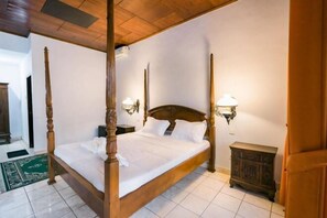 Room - Urbanview Hotel Ananda Beach Sanur (Bali)