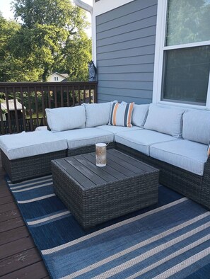 Property grounds - 3-bedroom house in brilliant Nashville Midterm rental only. Enjoy your stay  (Nashville)