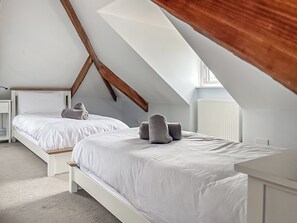4 Schlafzimmer, kostenloses WLAN, Bettwäsche