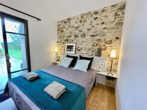 3 Schlafzimmer, Bügeleisen/Bügelbrett, Reisekinderbett, WLAN